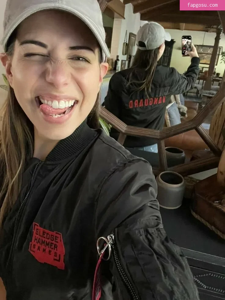 Laura Bailey