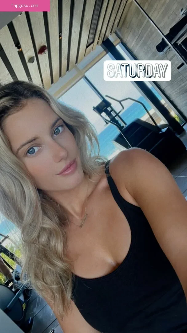 Lindsay Brewer