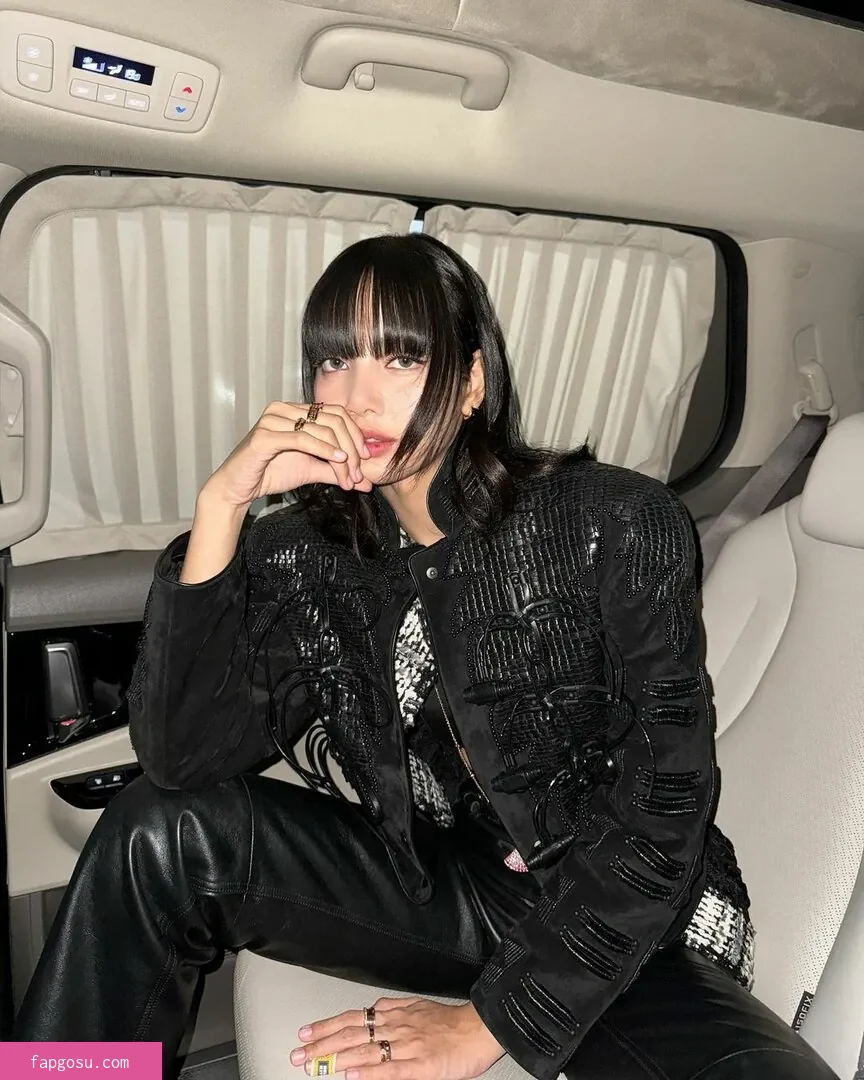 Lisa Blackpink