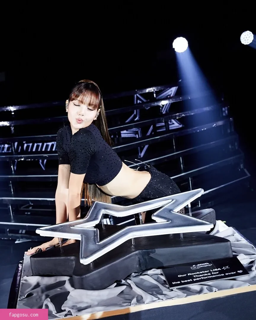 Lisa Blackpink