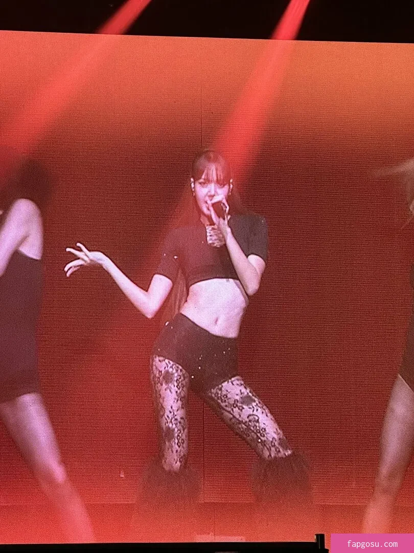 Lisa Blackpink