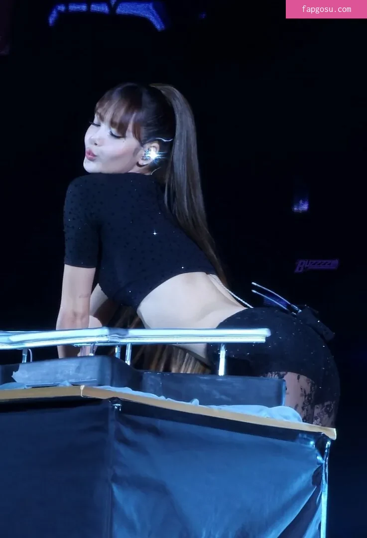 Lisa Blackpink