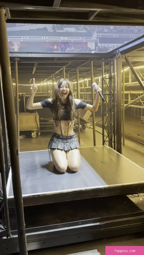 Lisa Blackpink