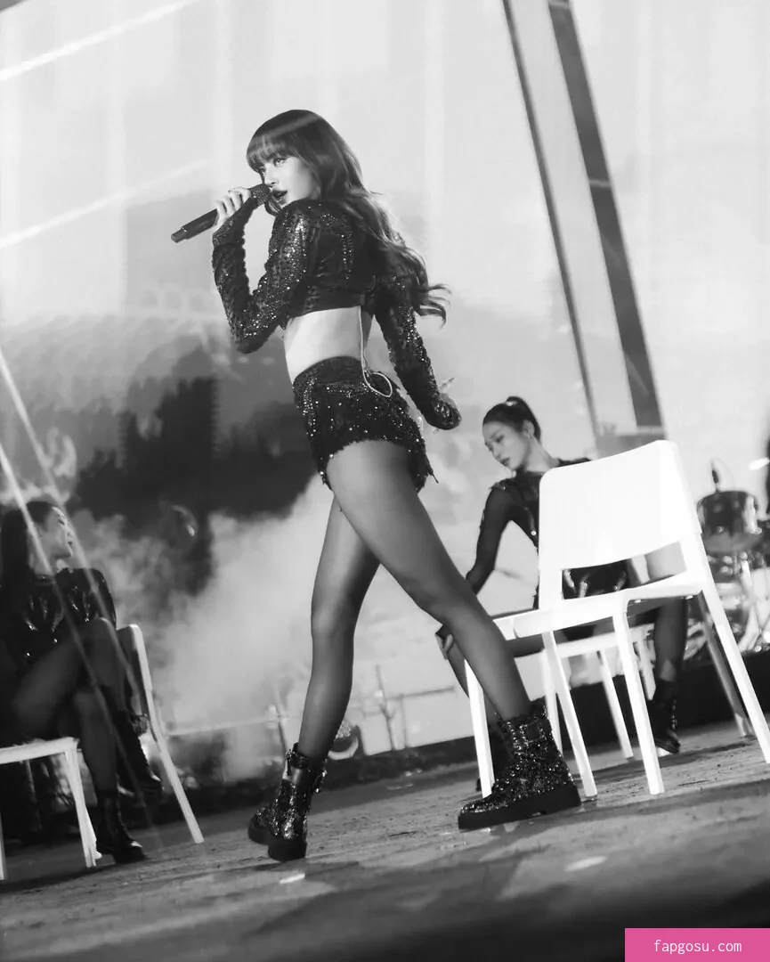 Lisa Blackpink