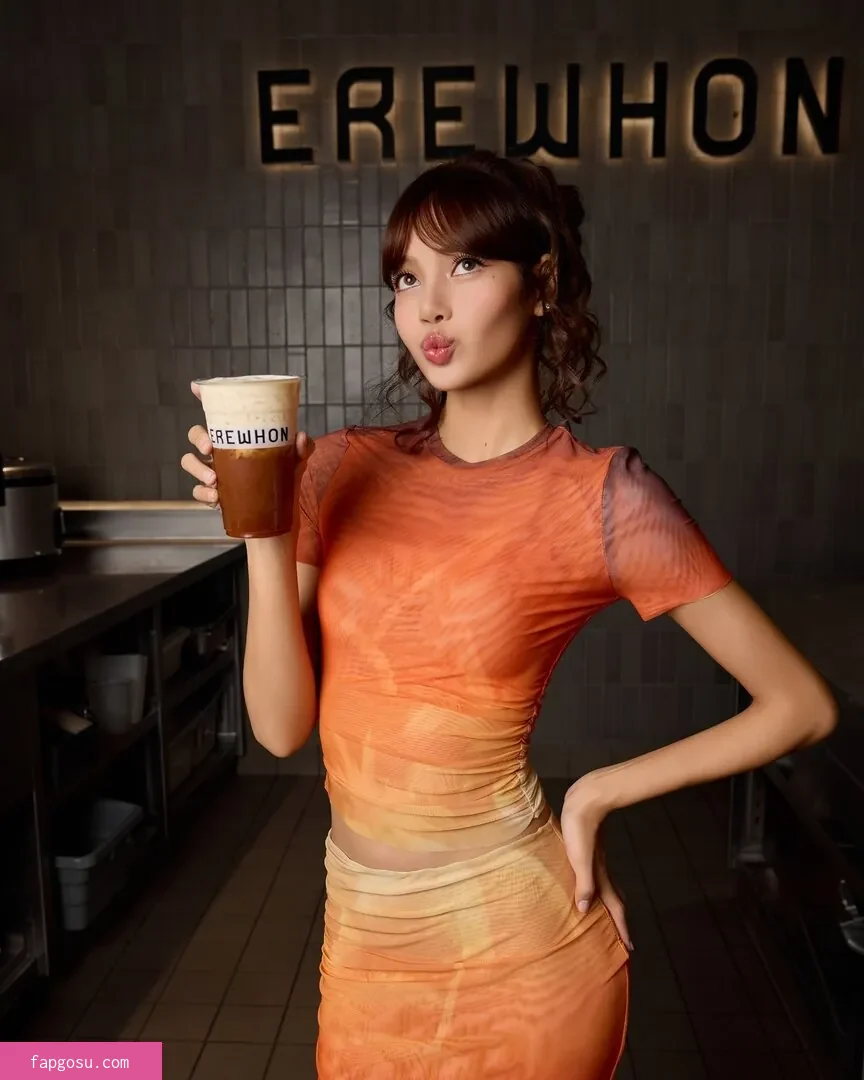 Lisa Blackpink