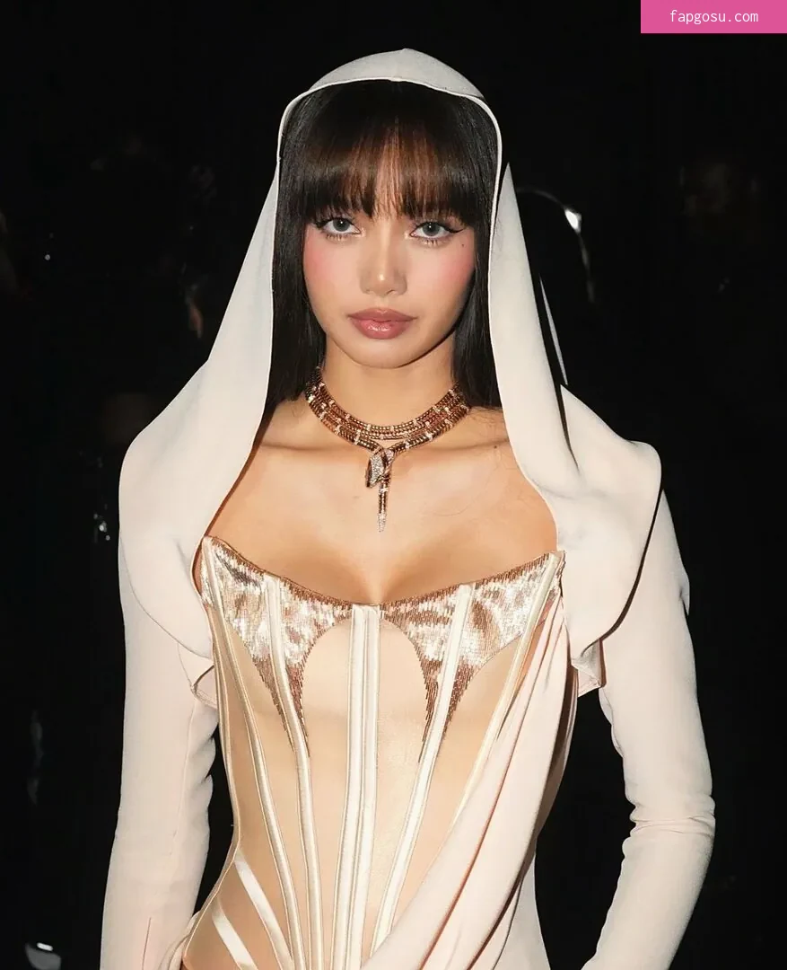 Lisa Blackpink