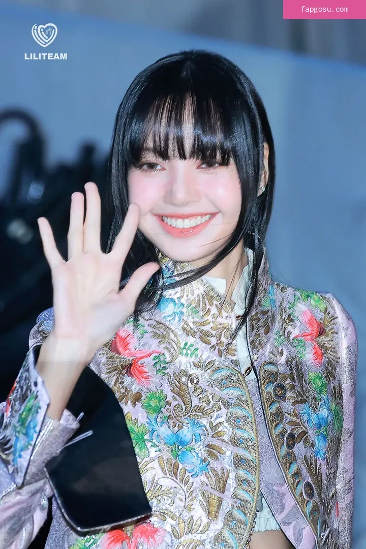 Lisa Blackpink