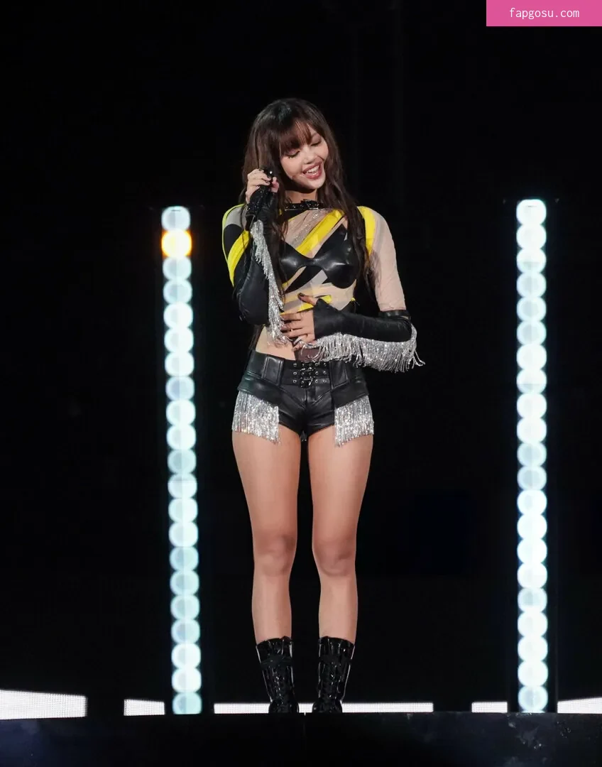 Lisa Blackpink
