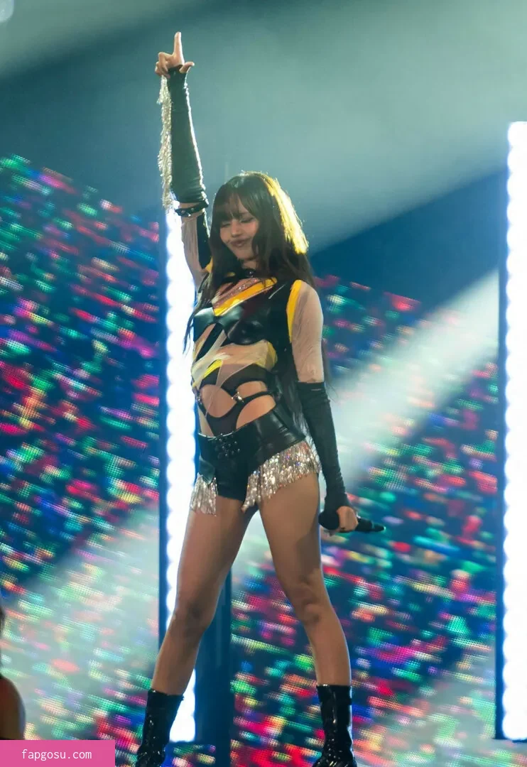 Lisa Blackpink