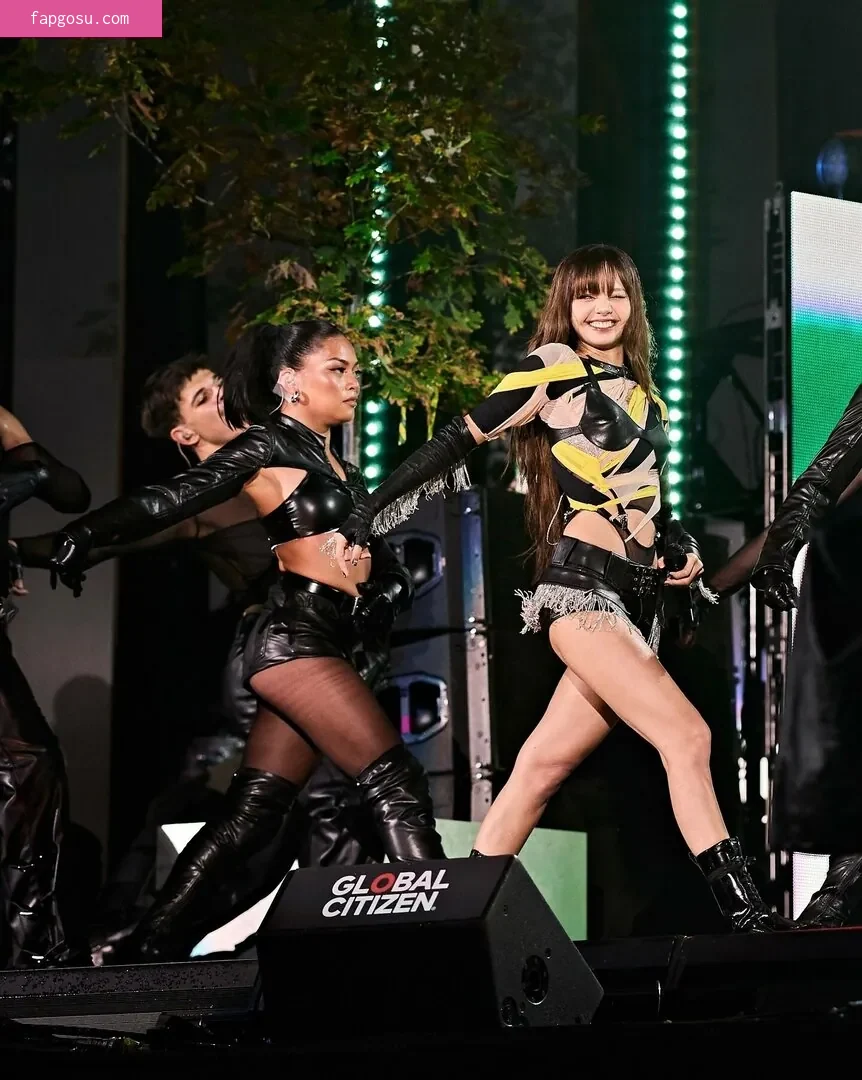 Lisa Blackpink