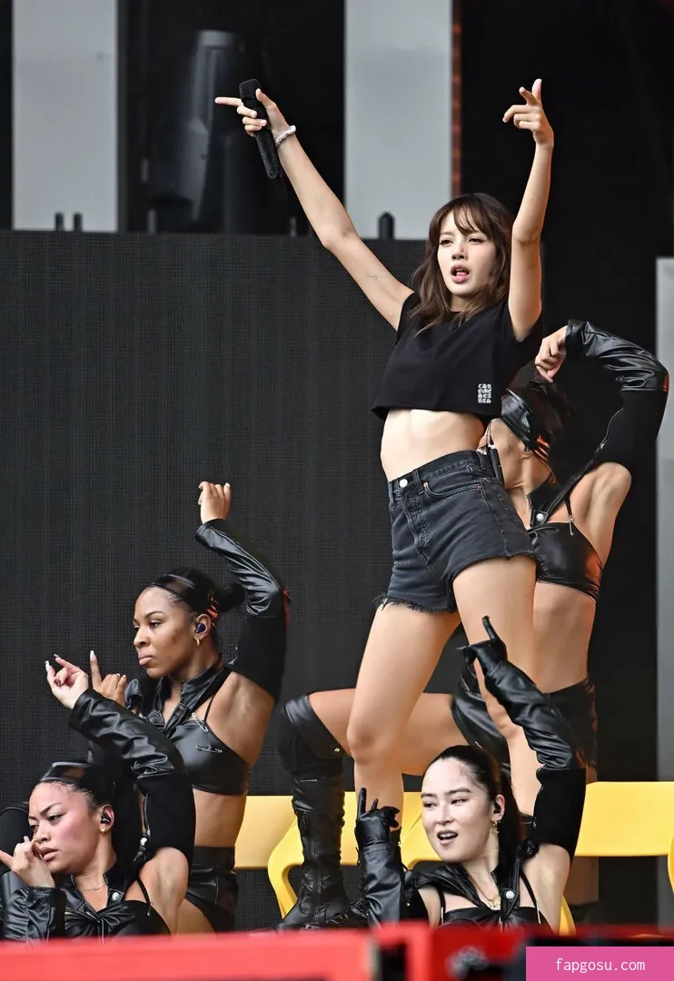 Lisa Blackpink
