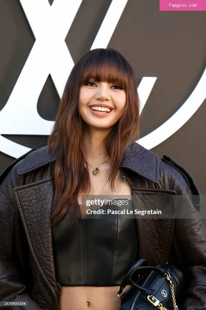 Lisa Blackpink