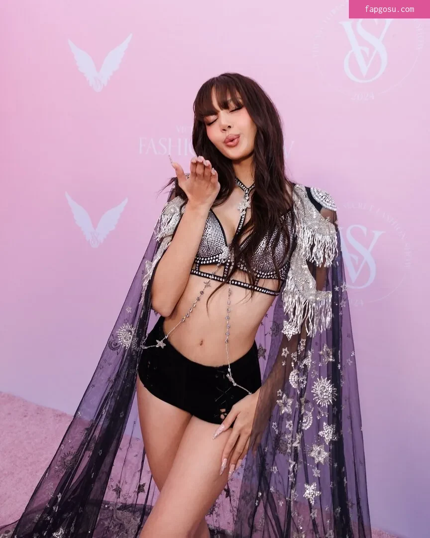Lisa Blackpink