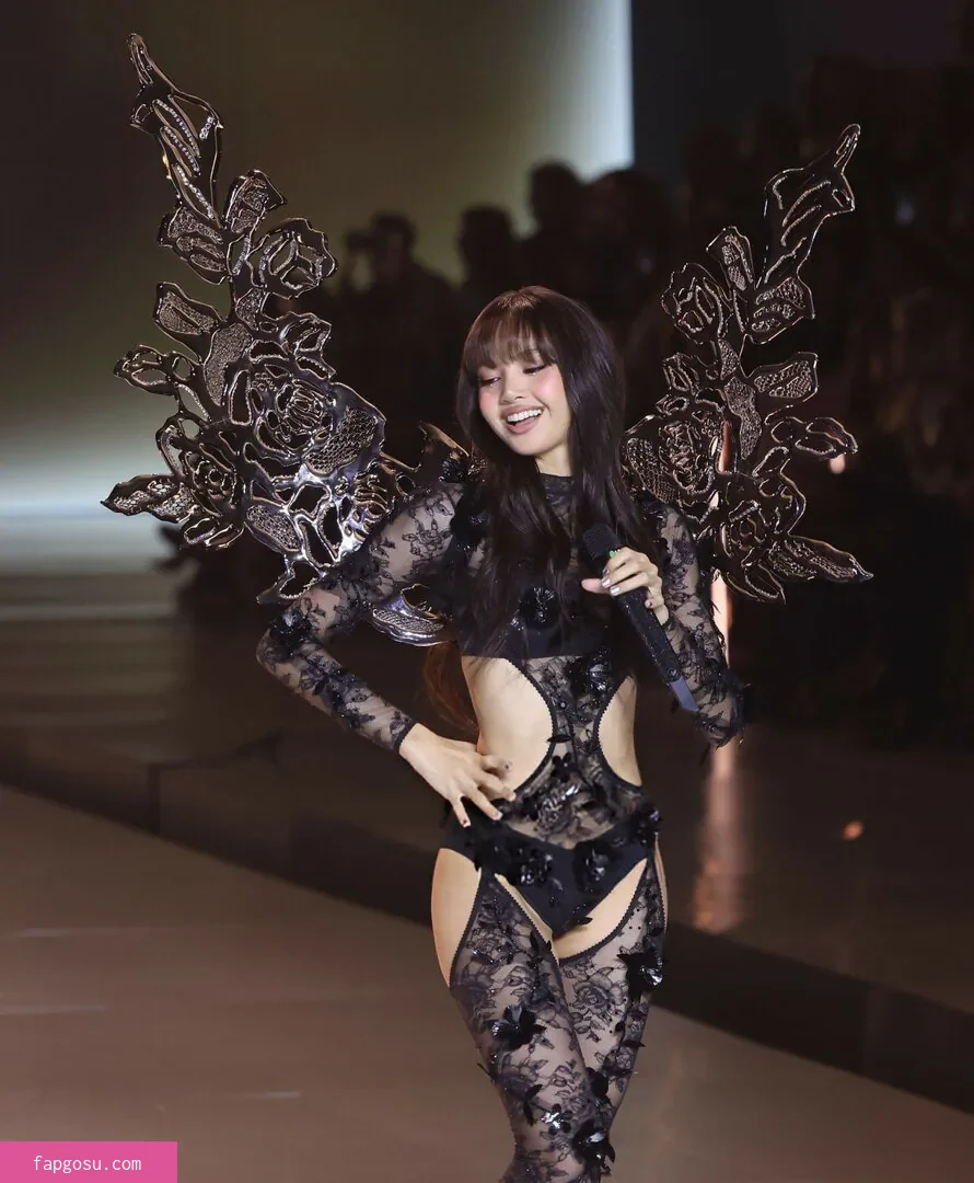 Lisa Blackpink