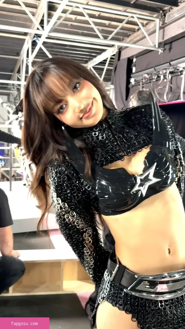 Lisa Blackpink