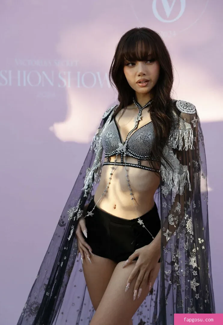 Lisa Blackpink