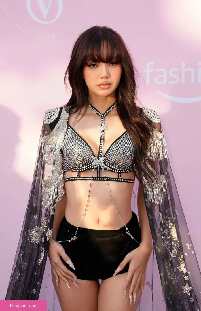 Lisa Blackpink