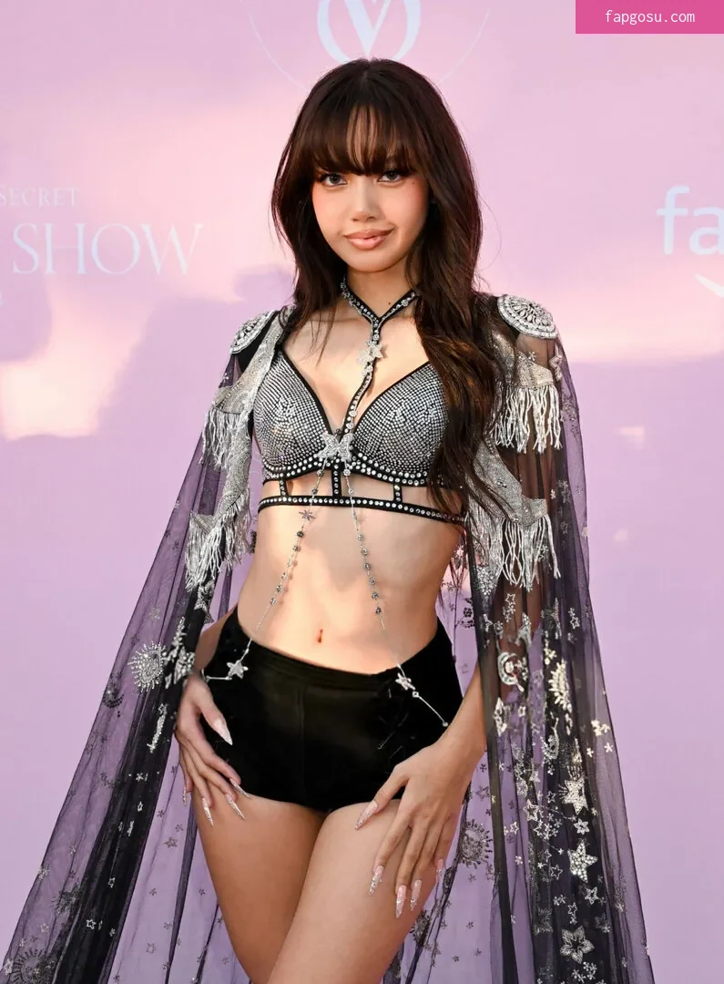 Lisa Blackpink