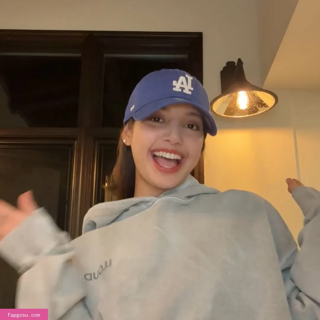 Lisa Blackpink