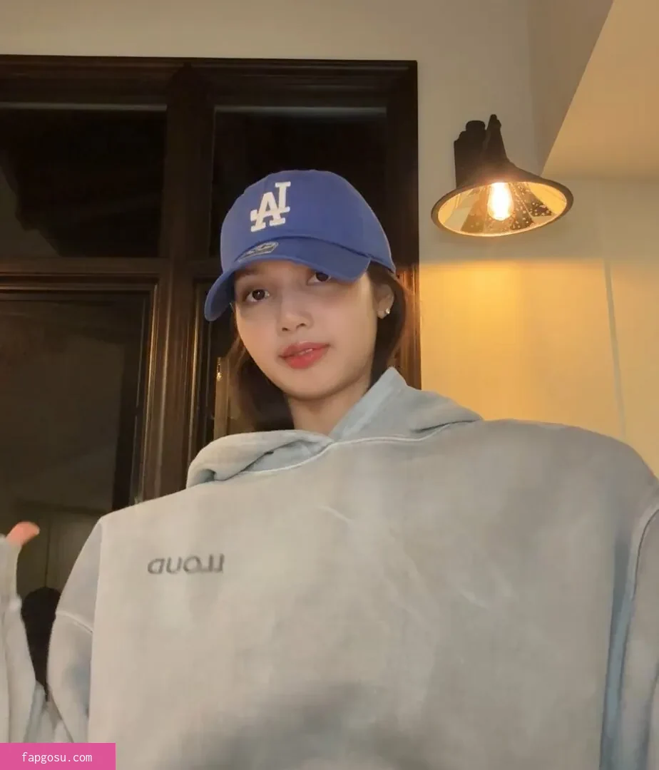 Lisa Blackpink