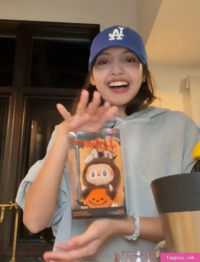 Lisa Blackpink