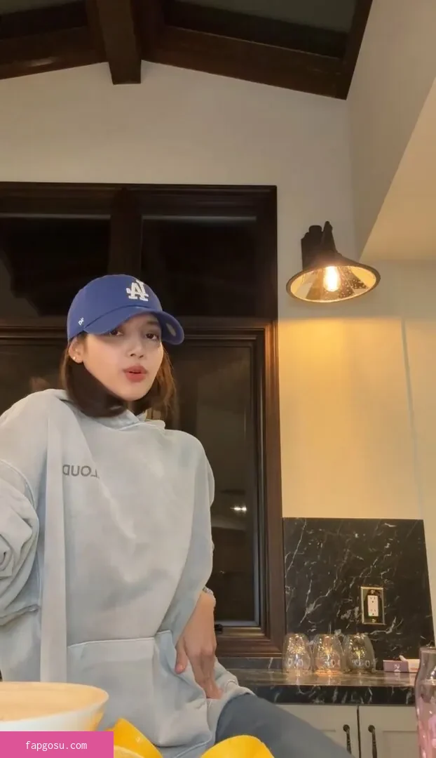 Lisa Blackpink