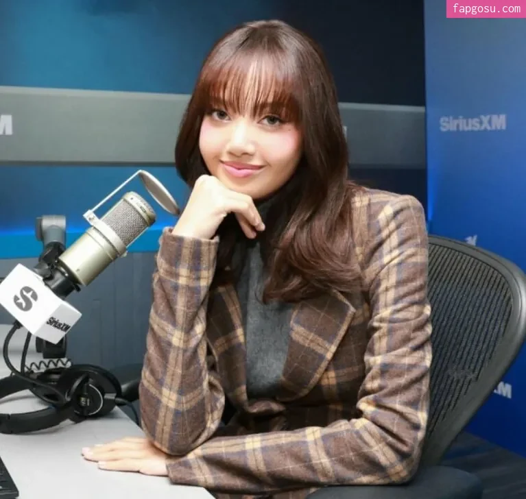 Lisa Blackpink