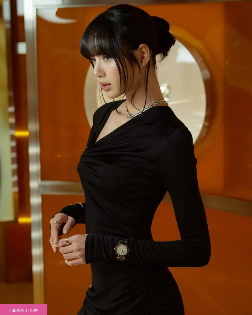 Lisa Blackpink