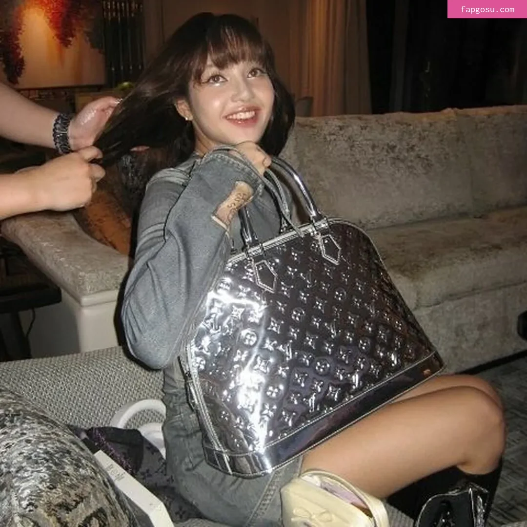 Lisa Blackpink