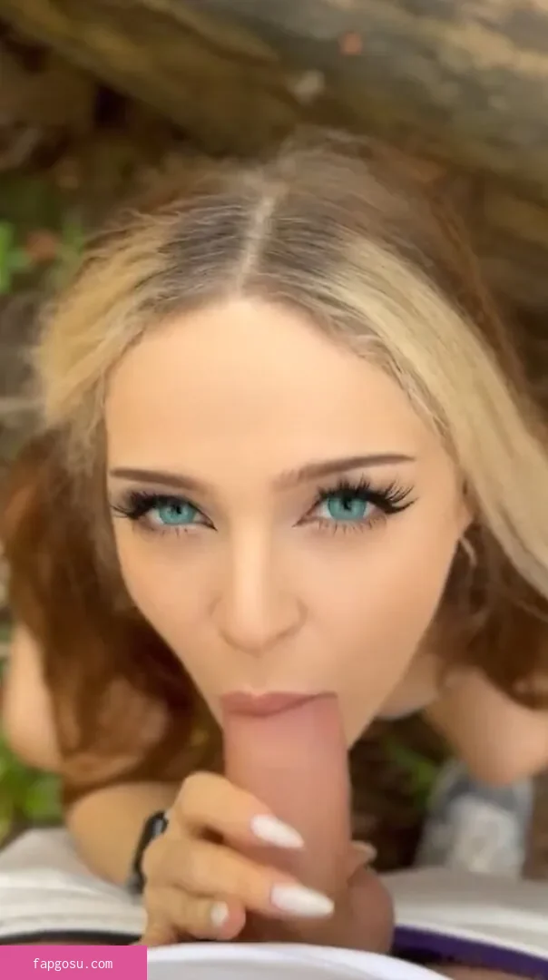Lola Bunny