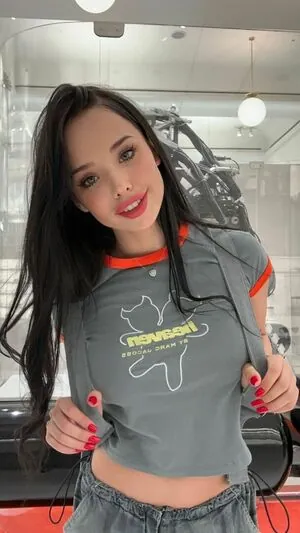 lyna_com content