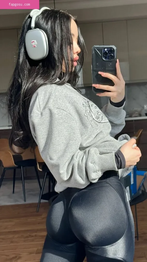 lyna_com