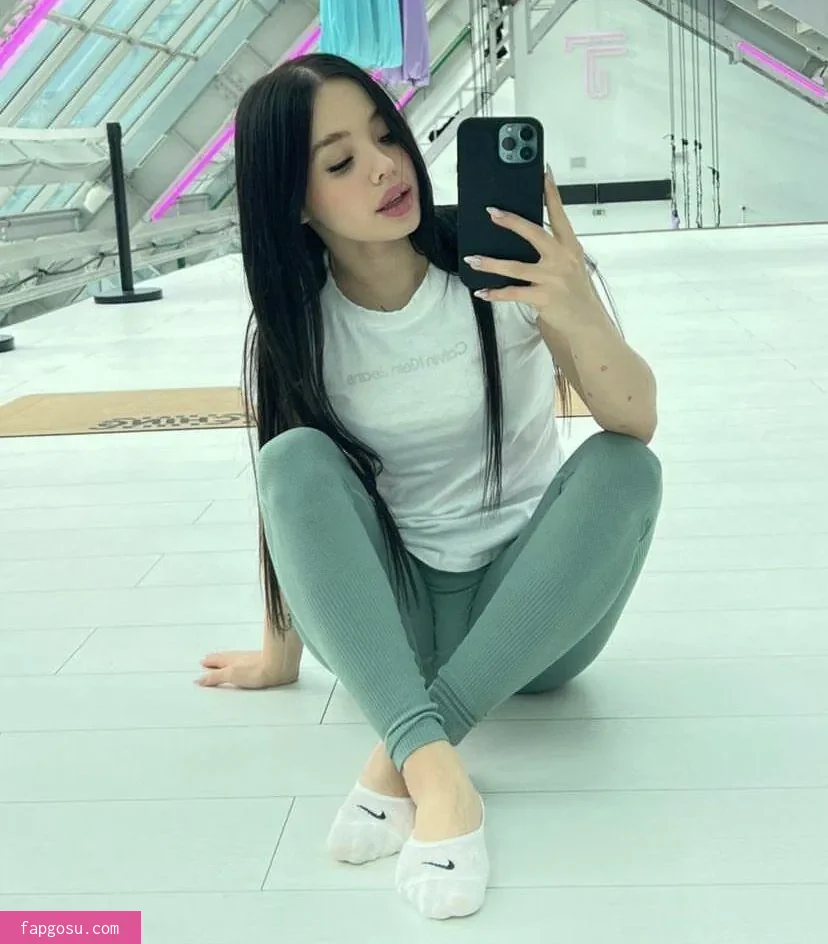 lyna_com