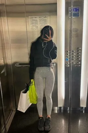 lyna_com content