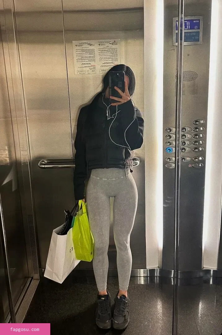 lyna_com