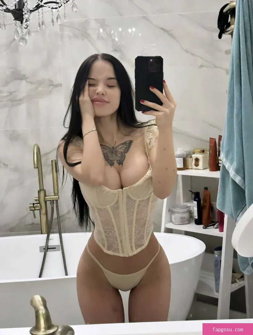lyna_com