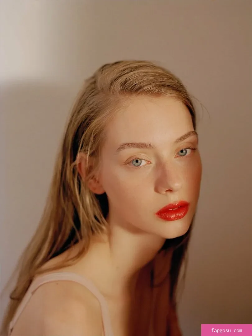 Lauren De Graaf