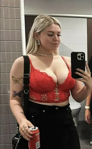 leah777 content