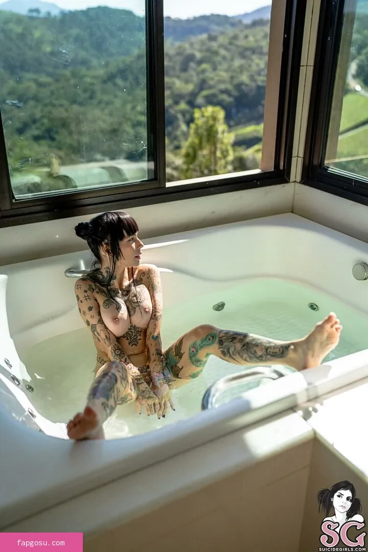 lellycristie
