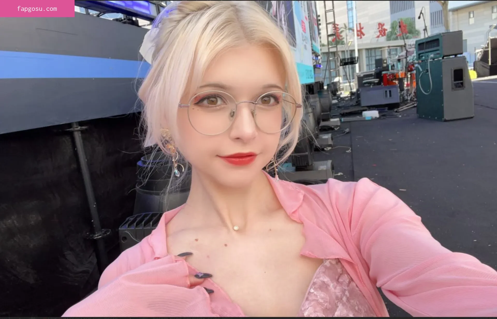 LENivayaAya