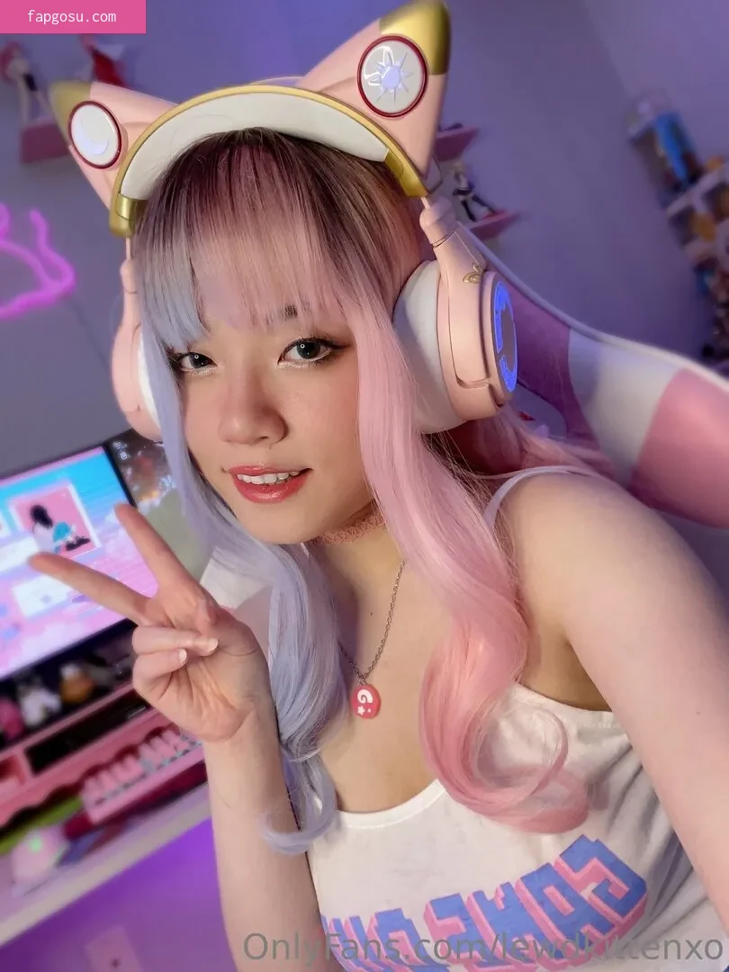 Lewdkittenxo
