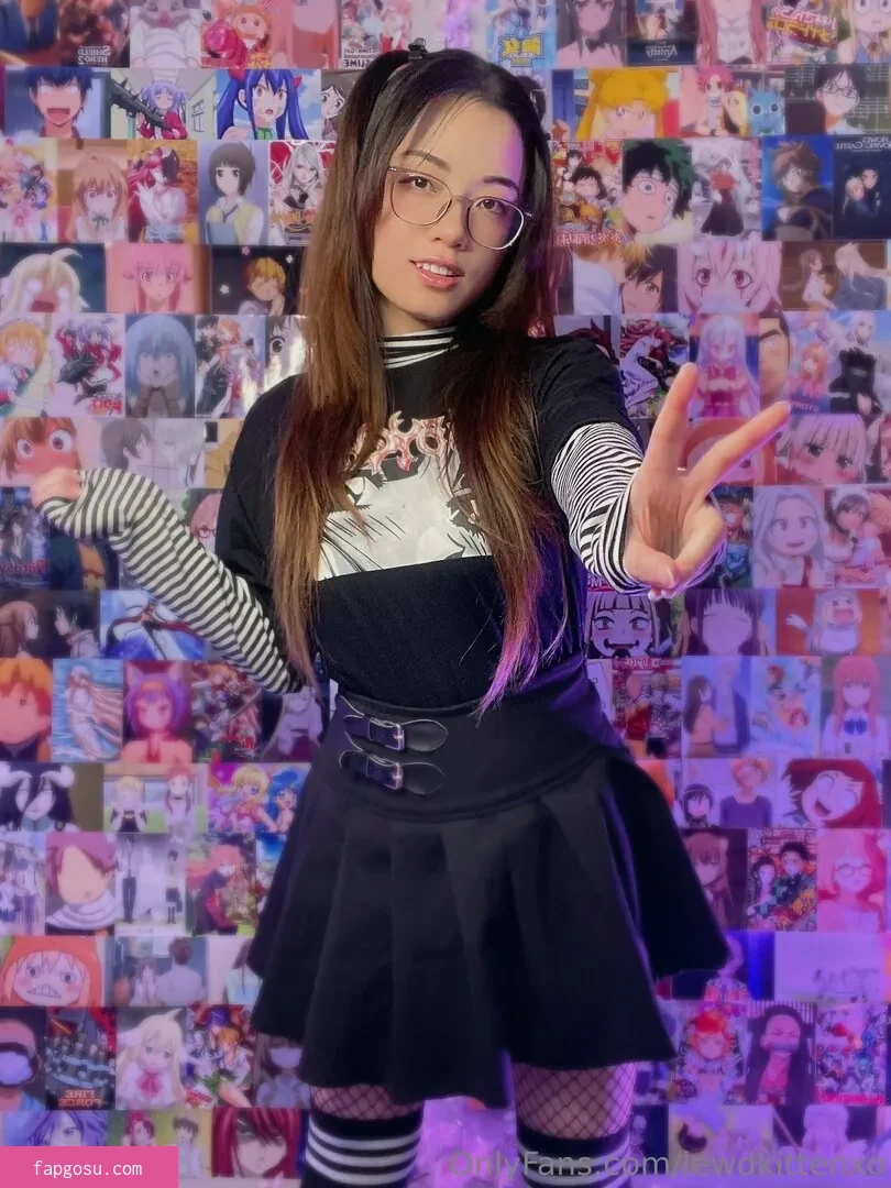 Lewdkittenxo