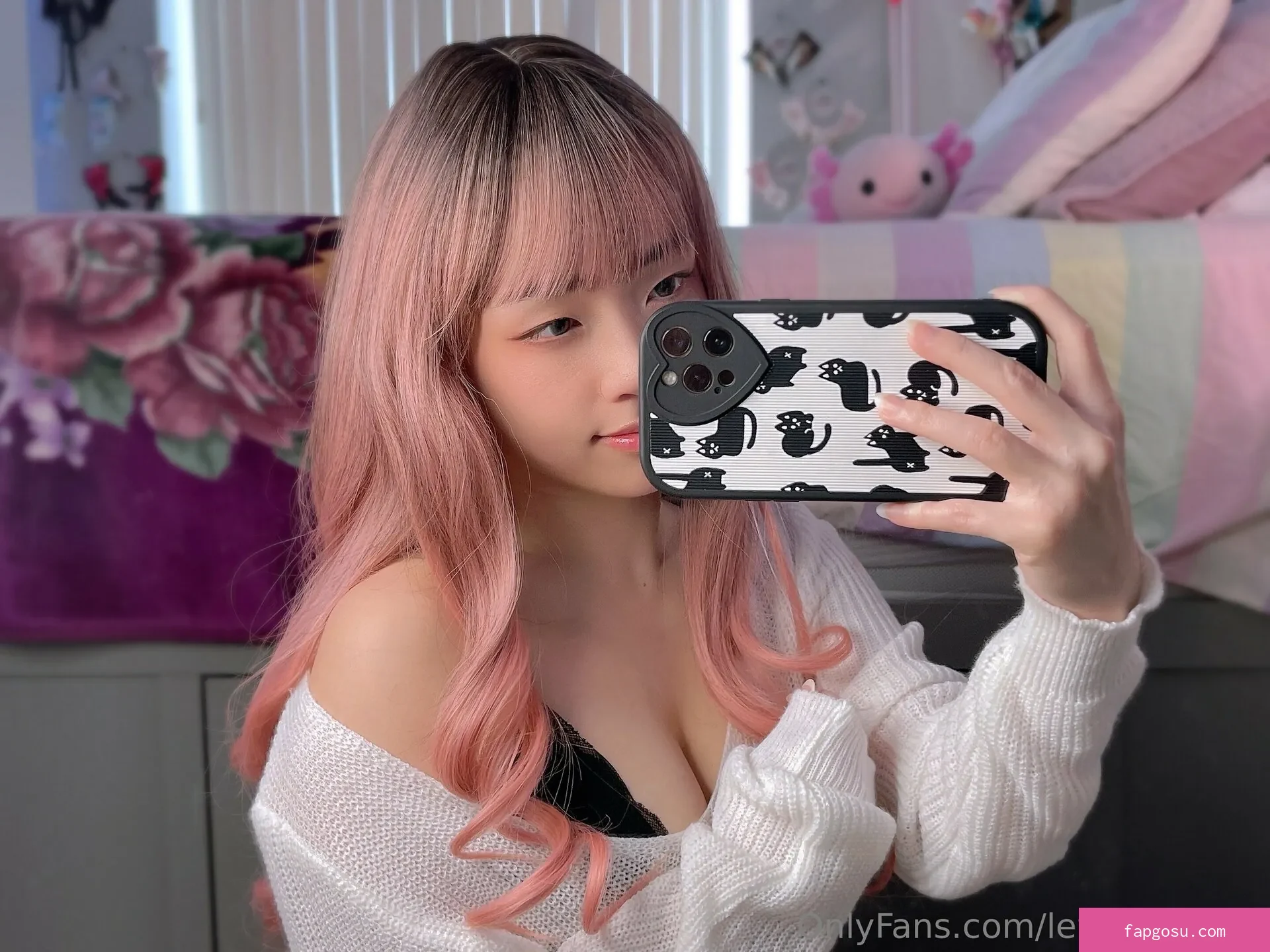 Lewdkittenxo