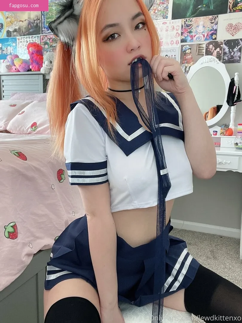 Lewdkittenxo