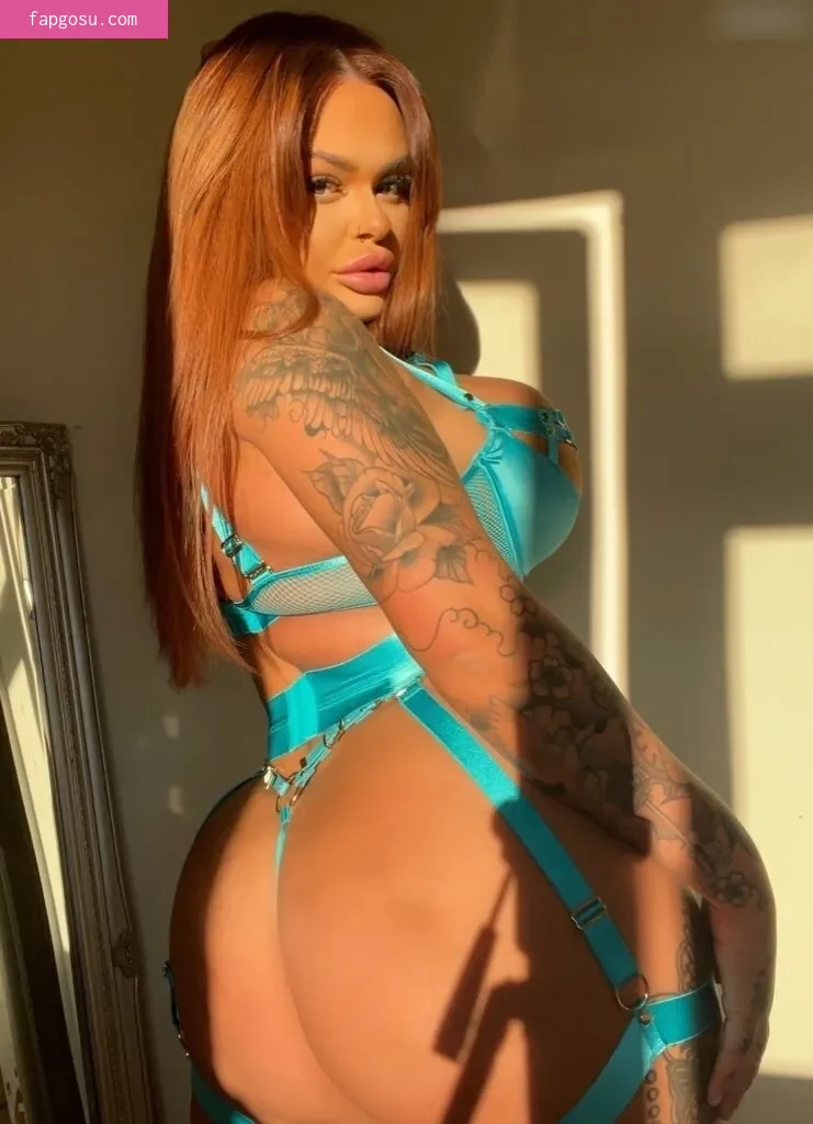 Lexie Essex