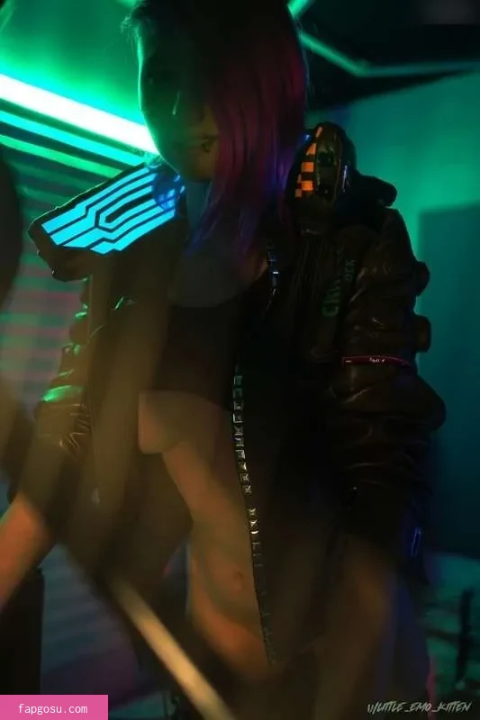 little_emo_kitten