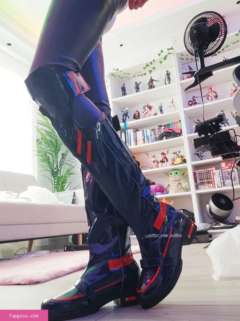 little_emo_kitten - Photo #1410