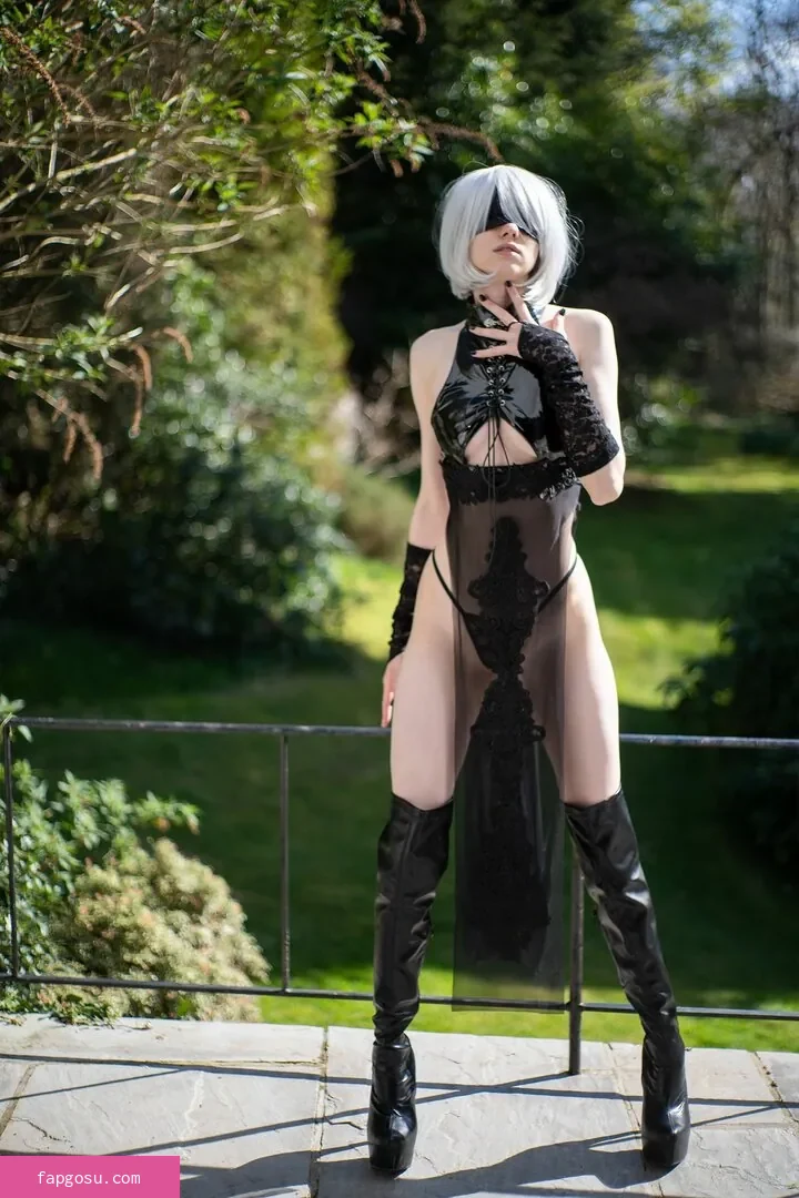 little_emo_kitten