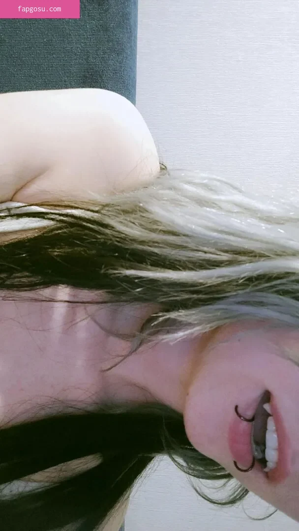 little_emo_kitten - Photo #1885