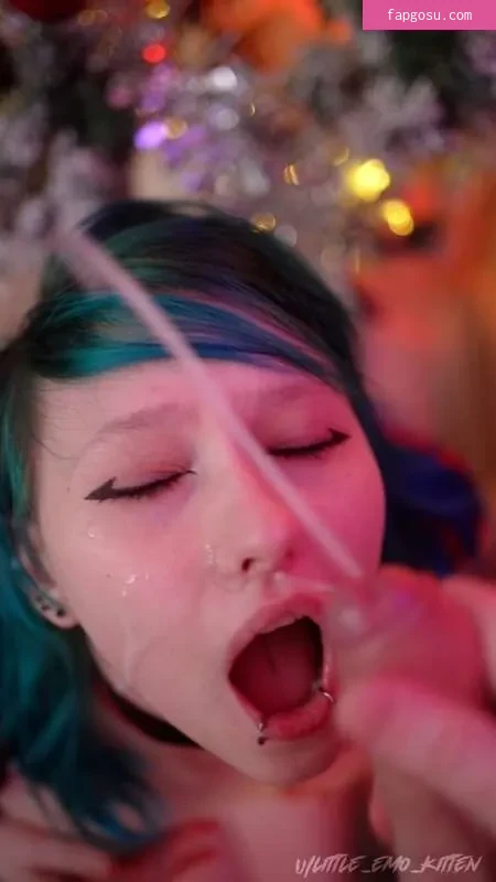 little_emo_kitten